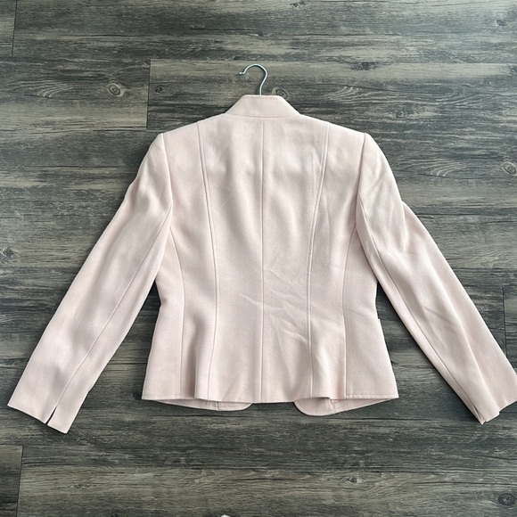Tahari Light Pink Women's Blazer Jacket - Picture 6 of 7